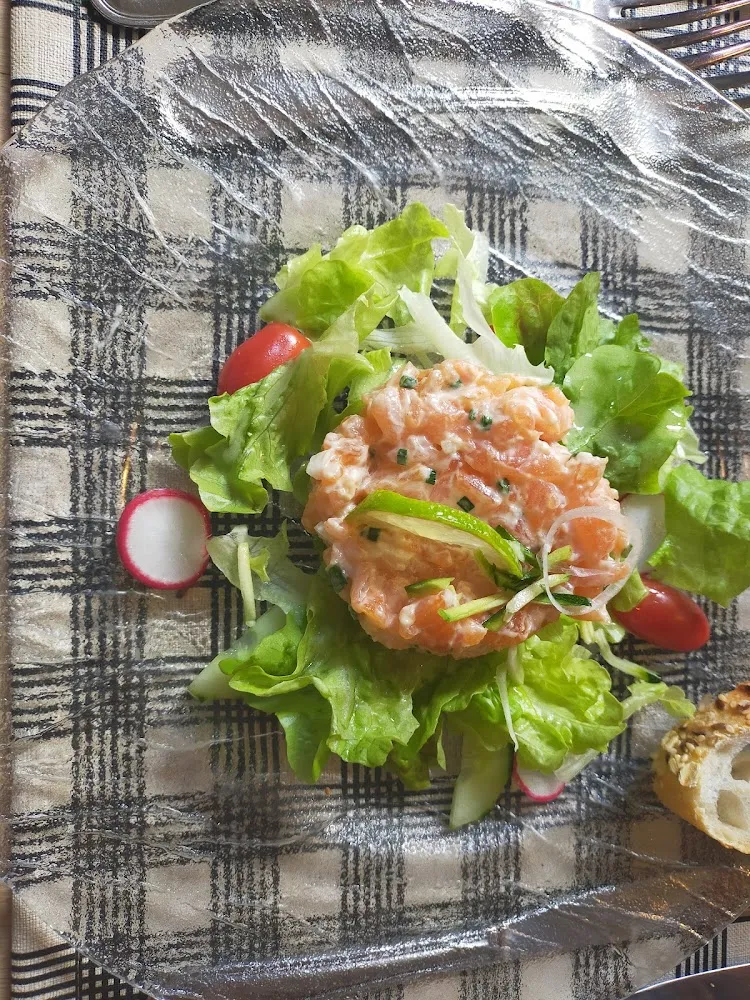 Presse Aux Deux Saumon Et Herbes Fraiches